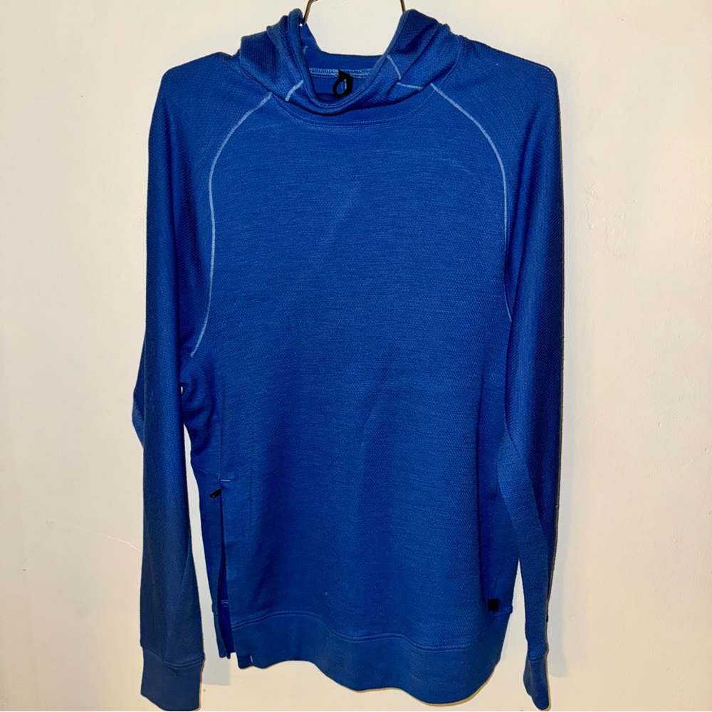Men’s Lululemon Blue Pullover Hoodie With size Zipper Size M